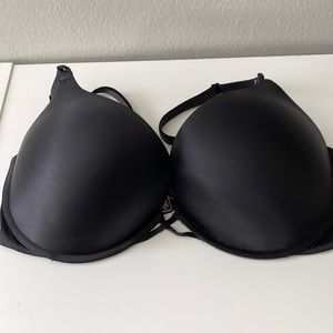Victoria secret Bombshell bra.